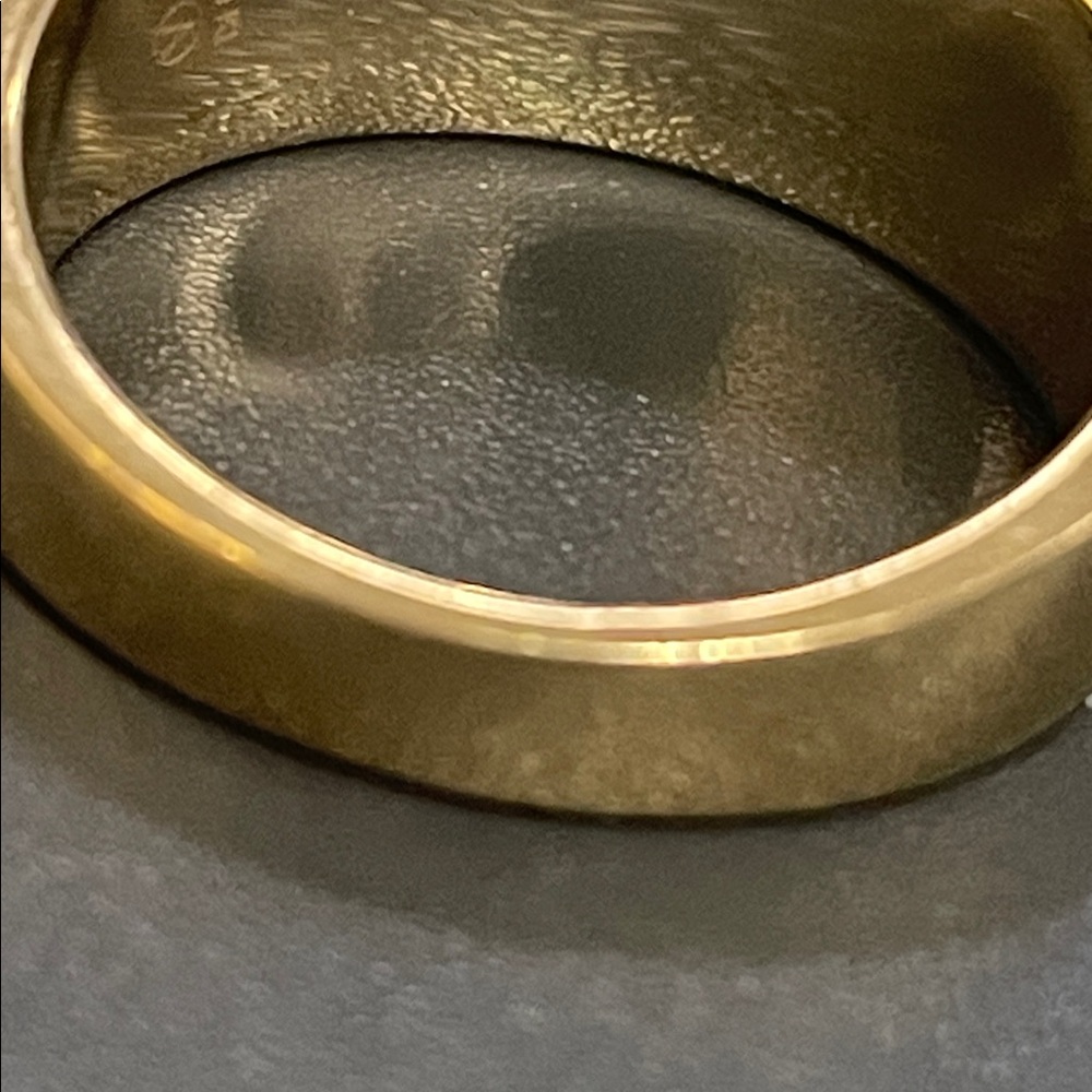 10K Polished Gold Women's Ring - Picture 9 of 15